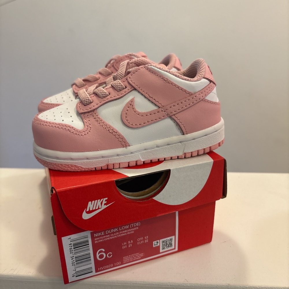 Brand New Nike Kids Dunk Low Sneakers - Pink and White